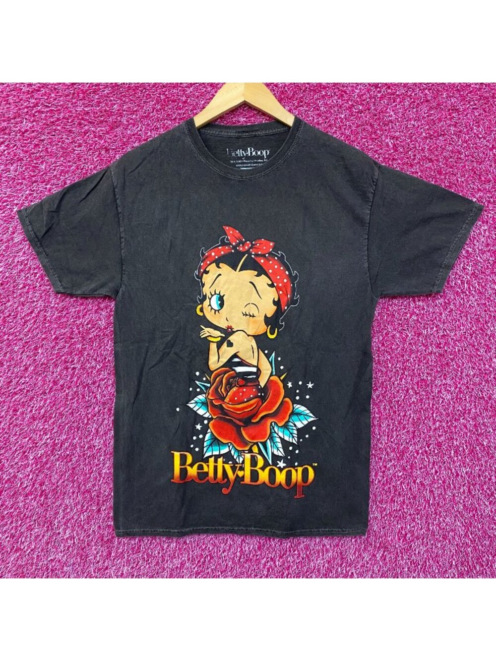 Betty Boop Rose Design T-Shirt S/M
